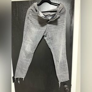 Universal Thread Jeans